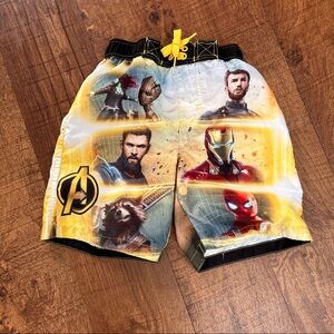 Boys youth marvel avengers swim trunks Sz 6/7 lined drawstring elastic